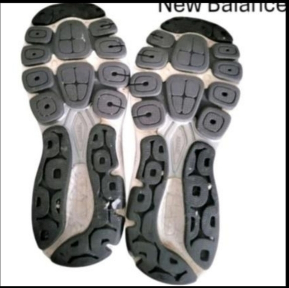 New Balance 940 Athletic Run Jog Walk Tennis Shoe Sneaker Black Gray Women 7.5 - Picture 10 of 12